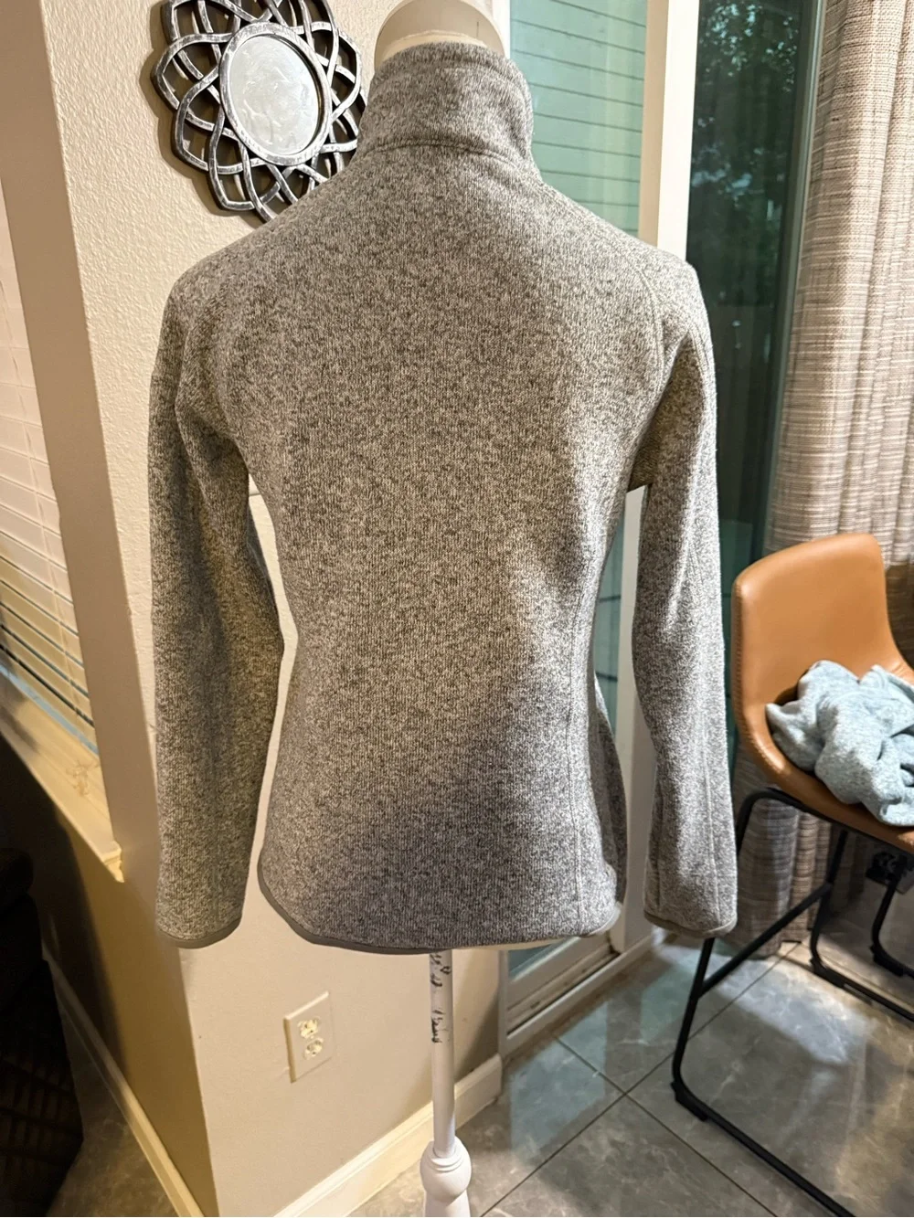 Patagonia Women’s Heather Gray Half-Zip Fleece Pullover